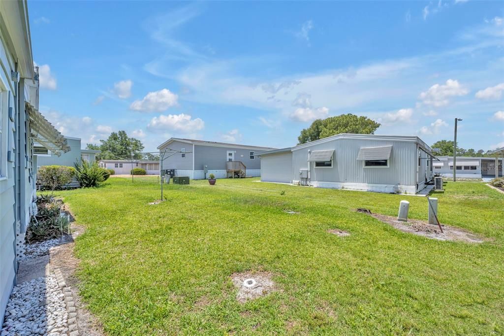 For Sale: $125,000 (2 beds, 2 baths, 1100 Square Feet)