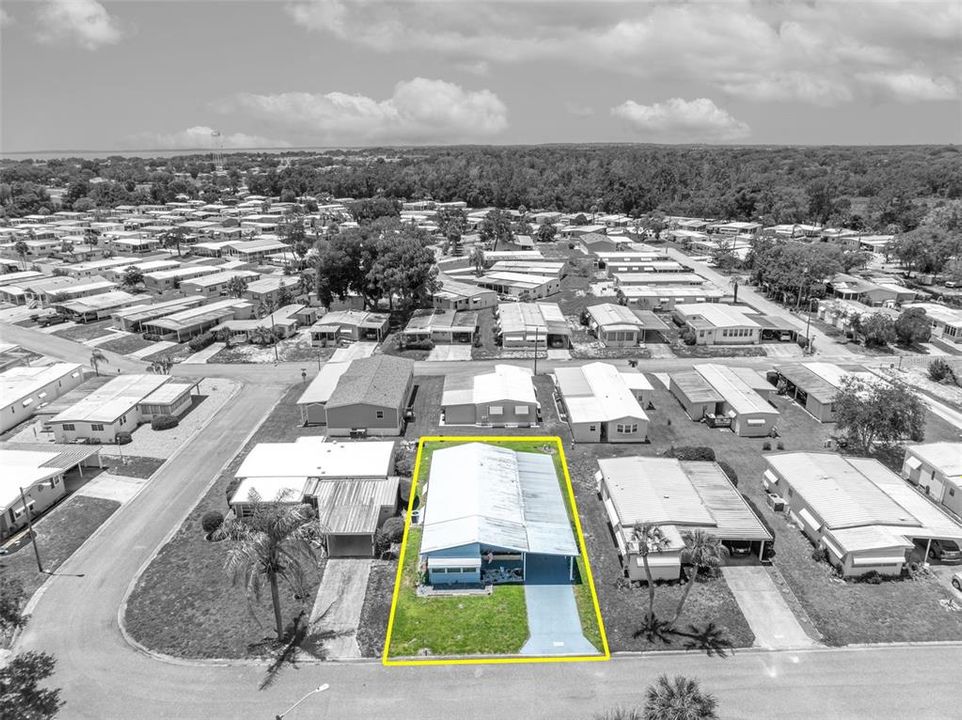 For Sale: $125,000 (2 beds, 2 baths, 1100 Square Feet)