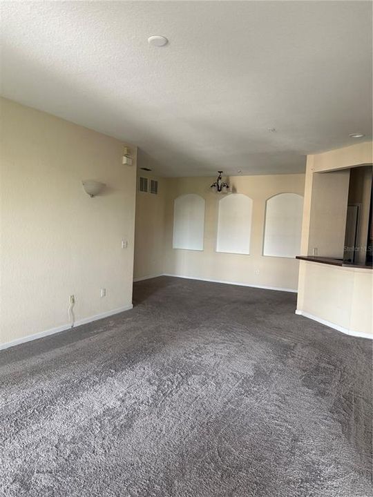 For Rent: $1,750 (3 beds, 2 baths, 1779 Square Feet)