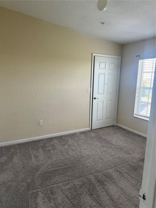 For Rent: $1,750 (3 beds, 2 baths, 1779 Square Feet)