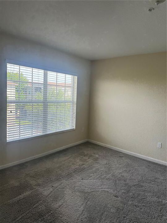 For Rent: $1,750 (3 beds, 2 baths, 1779 Square Feet)