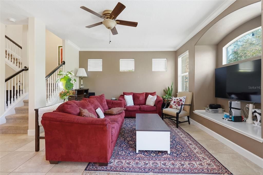For Sale: $425,000 (4 beds, 2 baths, 2318 Square Feet)