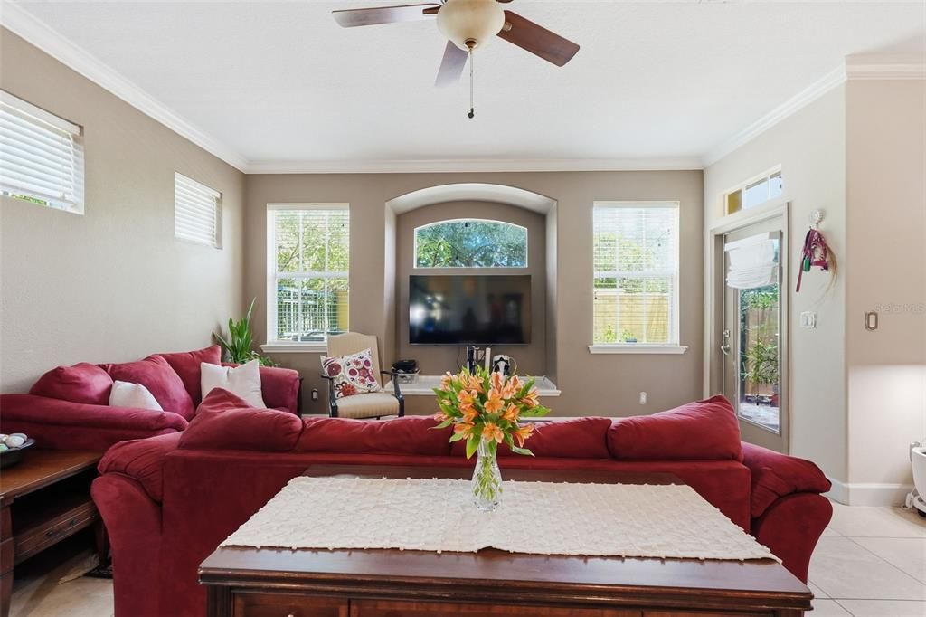 For Sale: $425,000 (4 beds, 2 baths, 2318 Square Feet)