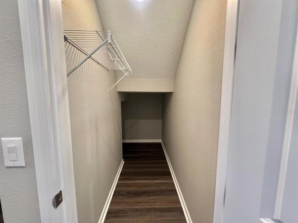 Active With Contract: $2,895 (4 beds, 2 baths, 2791 Square Feet)