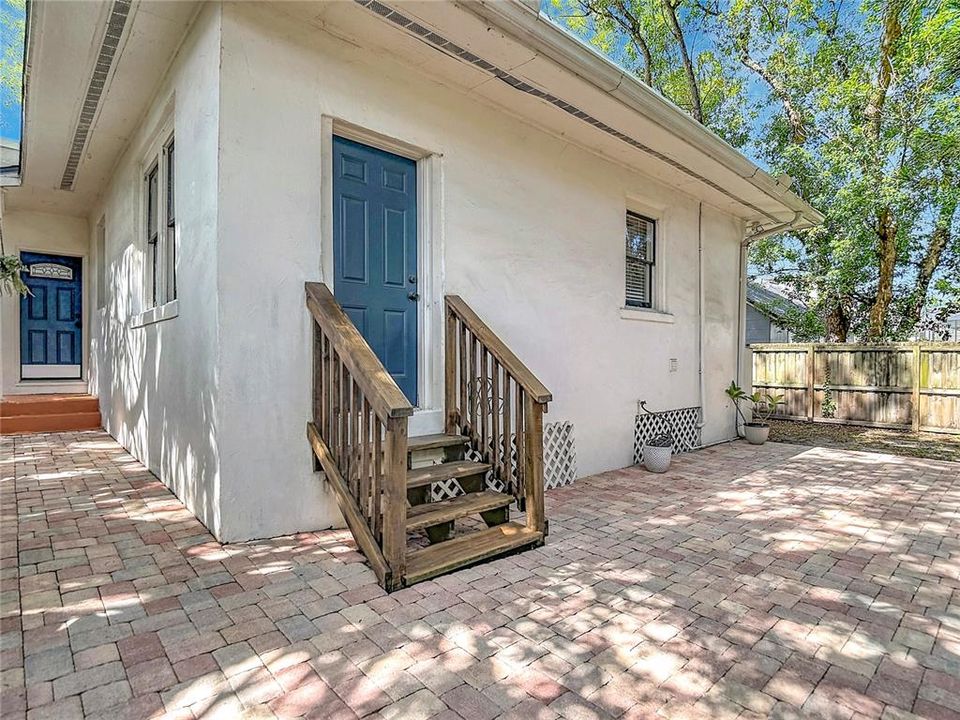 En Venta: $525,000 (4 camas, 2 baños, 1430 Pies cuadrados)