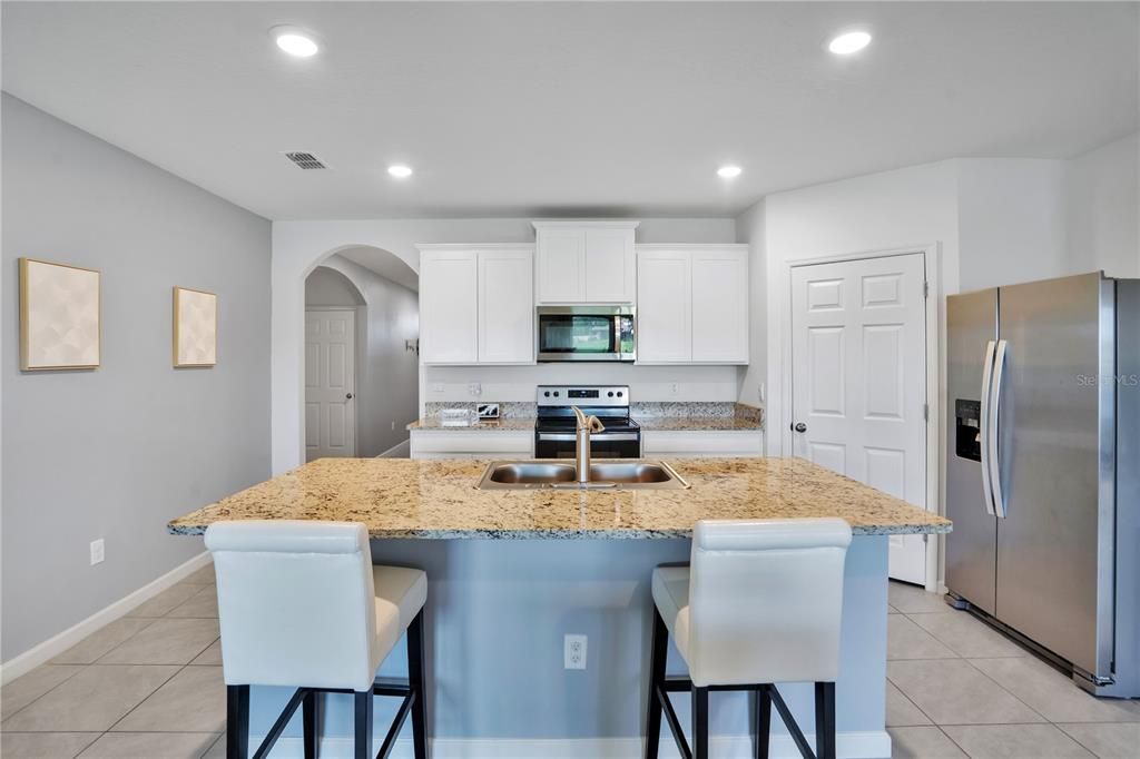 For Sale: $348,800 (4 beds, 2 baths, 1830 Square Feet)