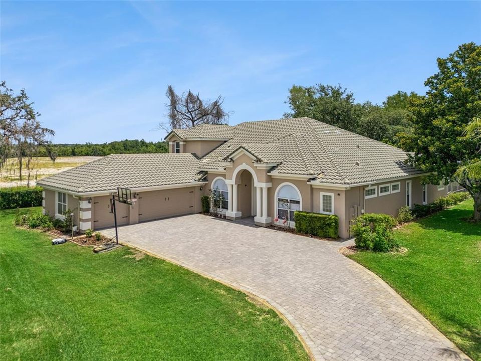 En Venta: $1,450,000 (5 camas, 4 baños, 3929 Pies cuadrados)