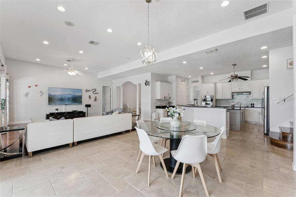 En Venta: $1,450,000 (5 camas, 4 baños, 3929 Pies cuadrados)