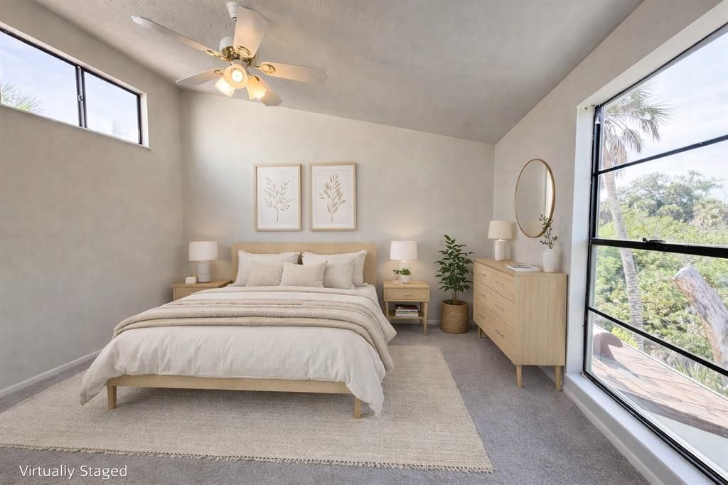 For Sale: $305,000 (3 beds, 2 baths, 1385 Square Feet)