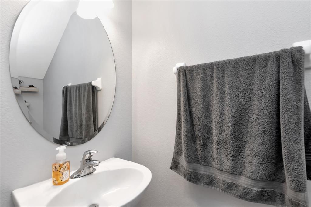 For Rent: $2,000 (2 beds, 2 baths, 1240 Square Feet)