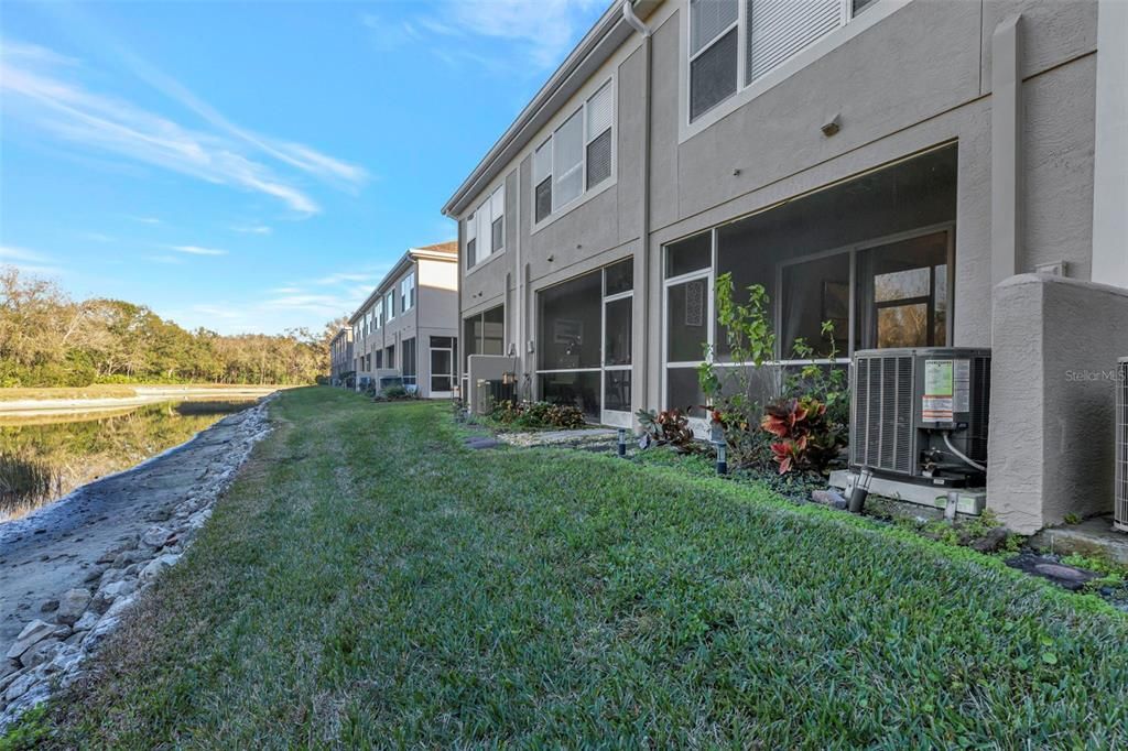 For Rent: $2,000 (2 beds, 2 baths, 1240 Square Feet)