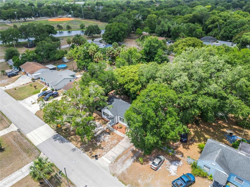 For Rent: $2,599 (3 beds, 2 baths, 1328 Square Feet)