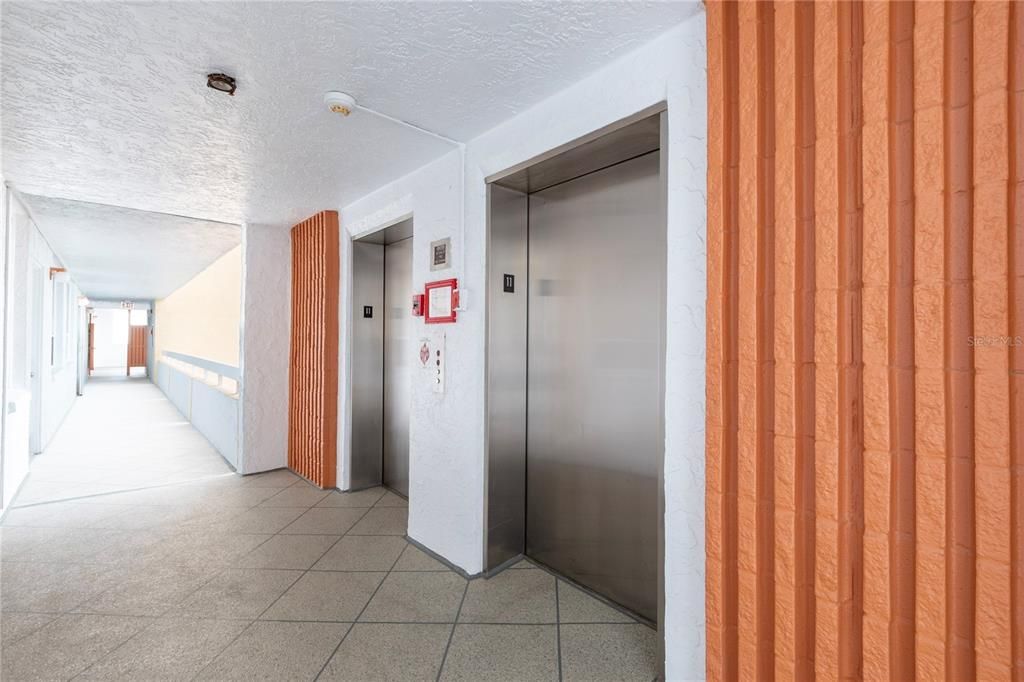 В аренду: $4,500 (2 спален, 2 ванн, 1165 Квадратных фут)