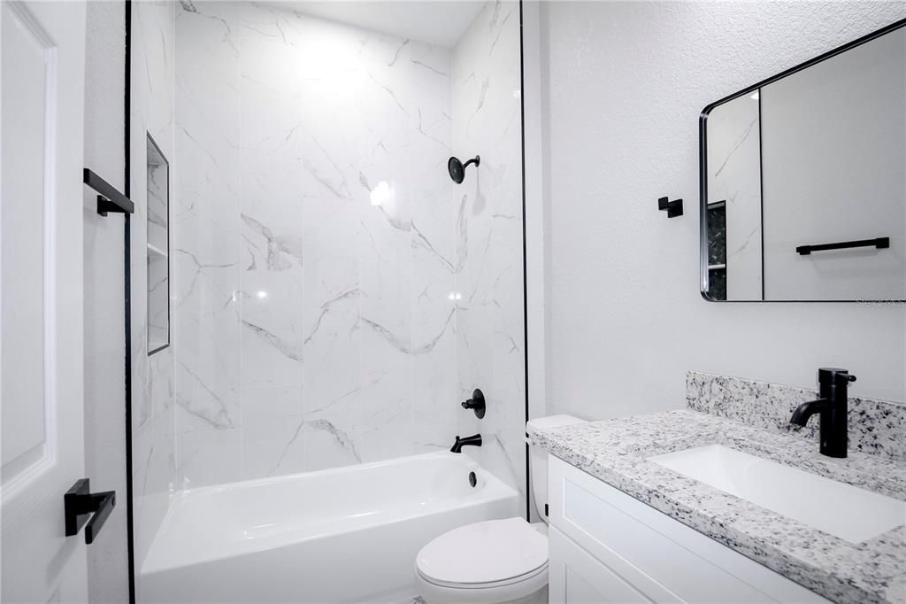В аренду: $2,400 (3 спален, 2 ванн, 1488 Квадратных фут)
