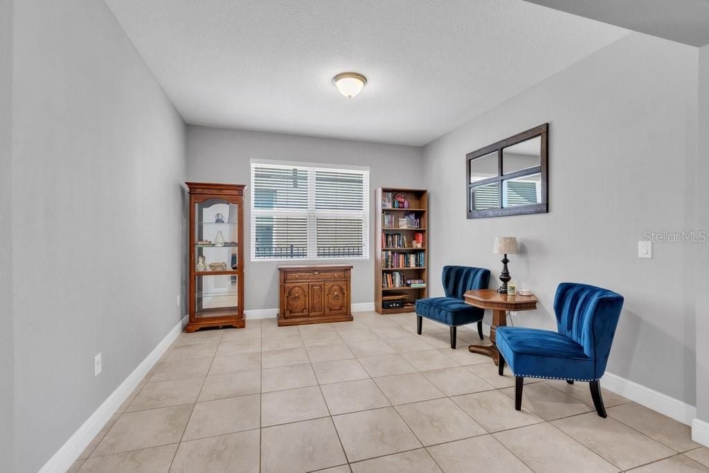 En Venta: $599,900 (4 camas, 3 baños, 2857 Pies cuadrados)