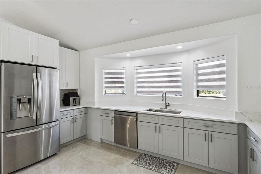 En Venta: $580,000 (3 camas, 2 baños, 1736 Pies cuadrados)
