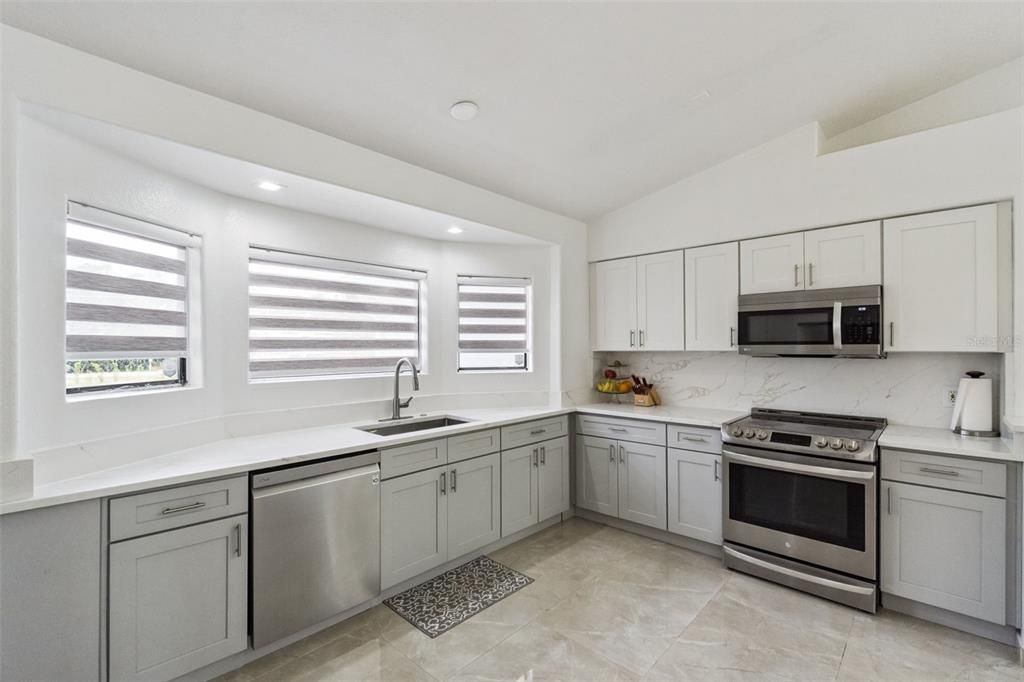 En Venta: $580,000 (3 camas, 2 baños, 1736 Pies cuadrados)
