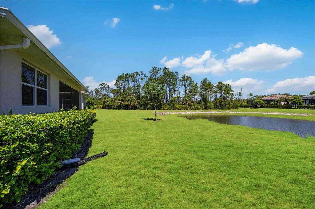 For Sale: $285,000 (2 beds, 2 baths, 1606 Square Feet)