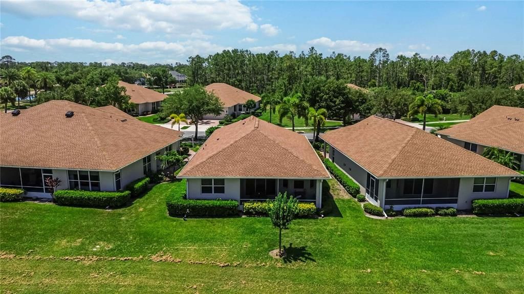For Sale: $285,000 (2 beds, 2 baths, 1606 Square Feet)