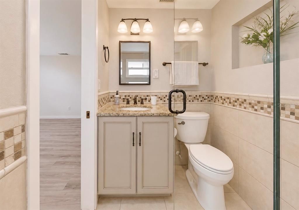 Active With Contract: $329,900 (3 beds, 2 baths, 1433 Square Feet)