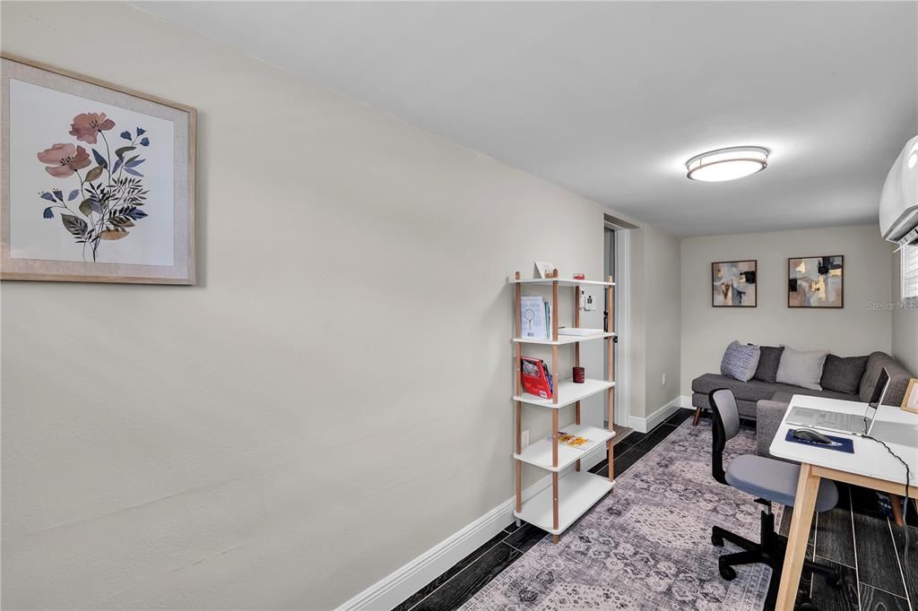 В аренду: $3,000 (2 спален, 2 ванн, 1050 Квадратных фут)