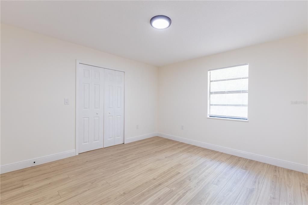 For Sale: $224,900 (3 beds, 1 baths, 1054 Square Feet)