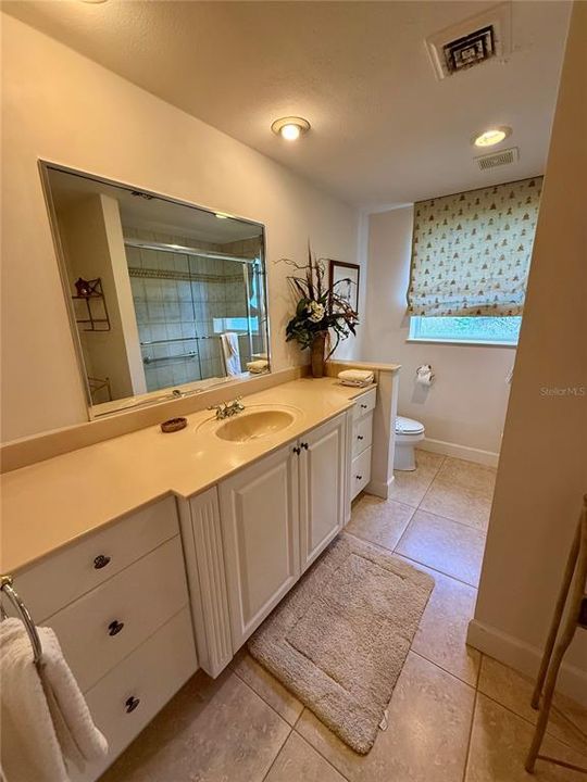 For Rent: $9,000 (3 beds, 3 baths, 3137 Square Feet)