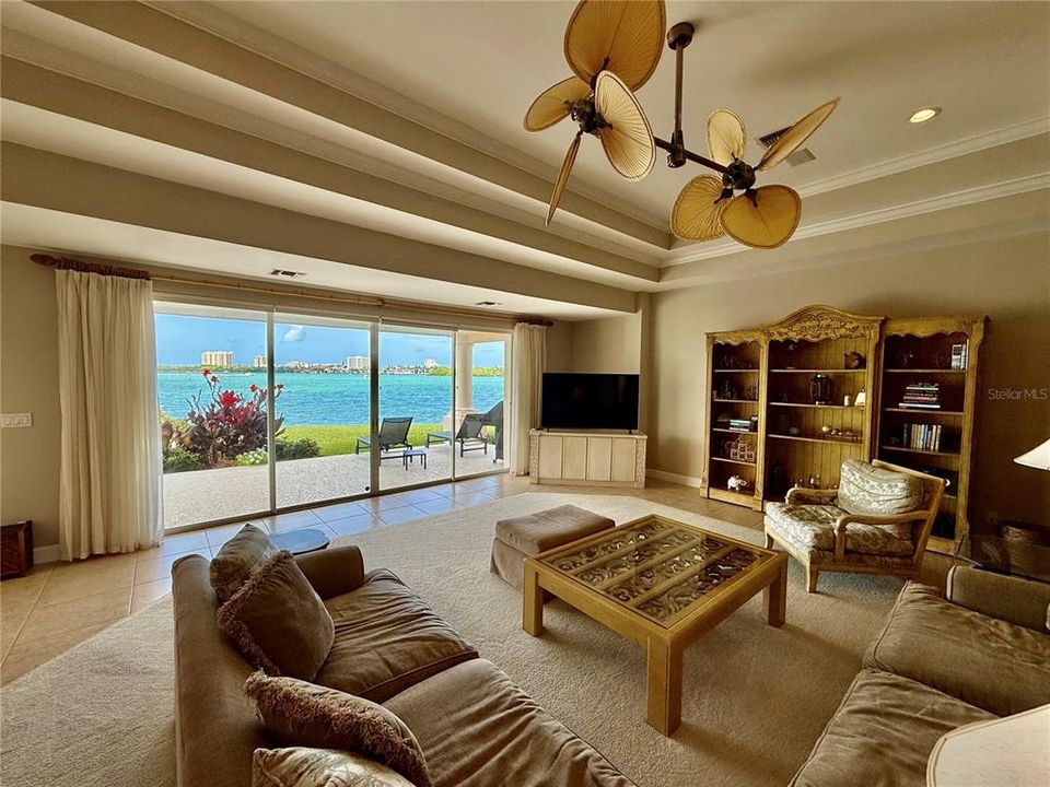 For Rent: $9,000 (3 beds, 3 baths, 3137 Square Feet)