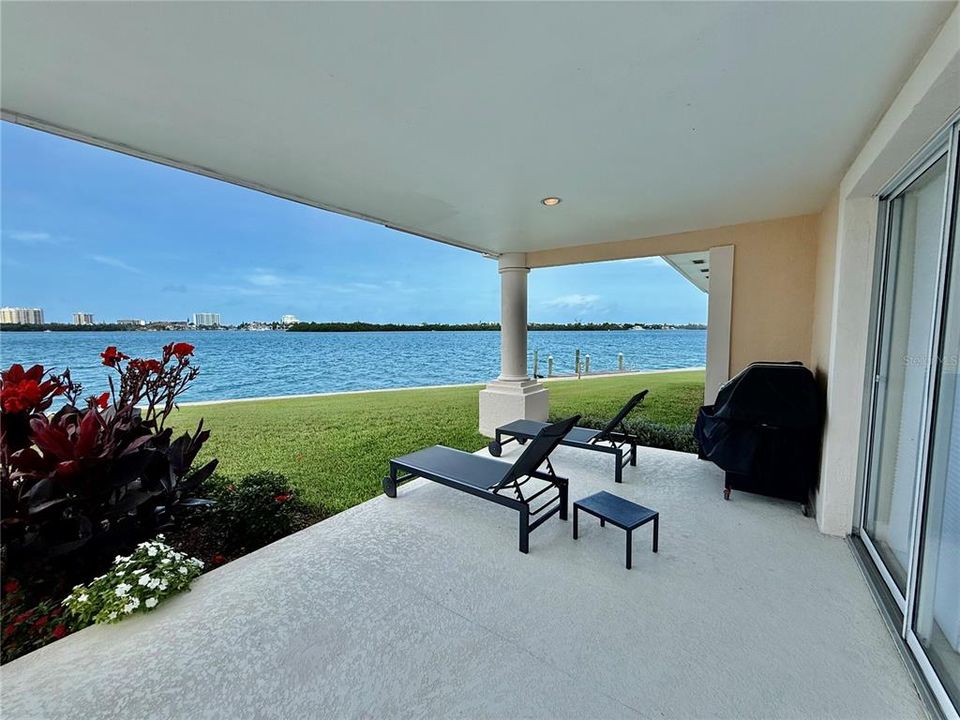For Rent: $9,000 (3 beds, 3 baths, 3137 Square Feet)
