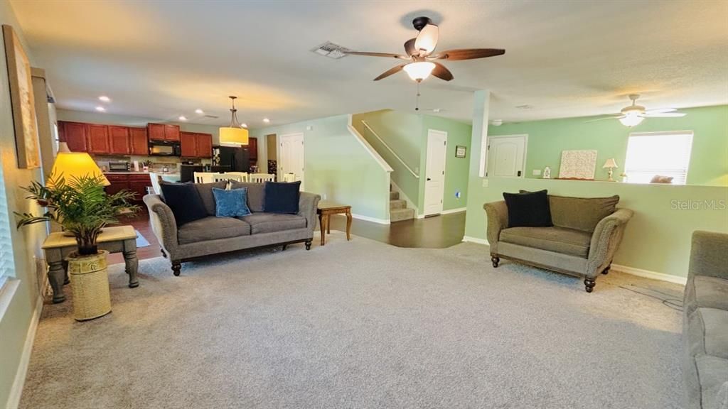 For Rent: $3,199 (4 beds, 3 baths, 2650 Square Feet)