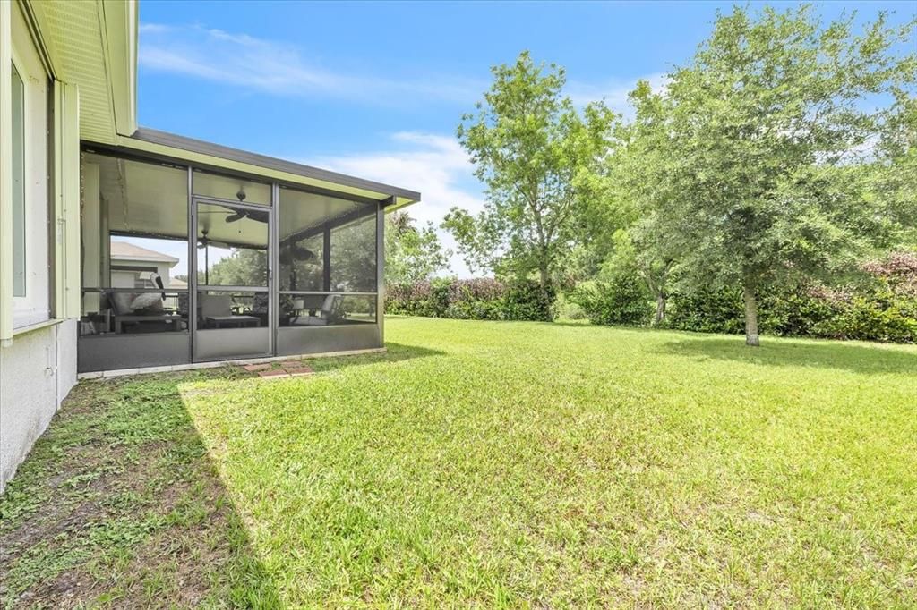 На продажу: $299,900 (3 спален, 2 ванн, 1690 Квадратных фут)