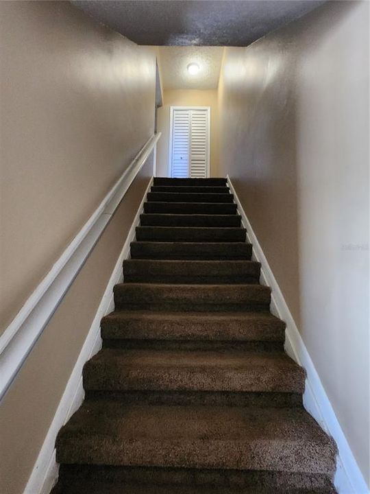 For Rent: $1,595 (2 beds, 1 baths, 1520 Square Feet)