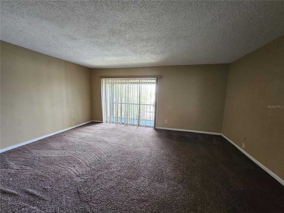For Rent: $1,595 (2 beds, 1 baths, 1520 Square Feet)