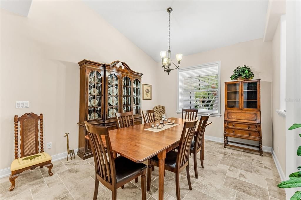 For Sale: $750,000 (4 beds, 3 baths, 3135 Square Feet)
