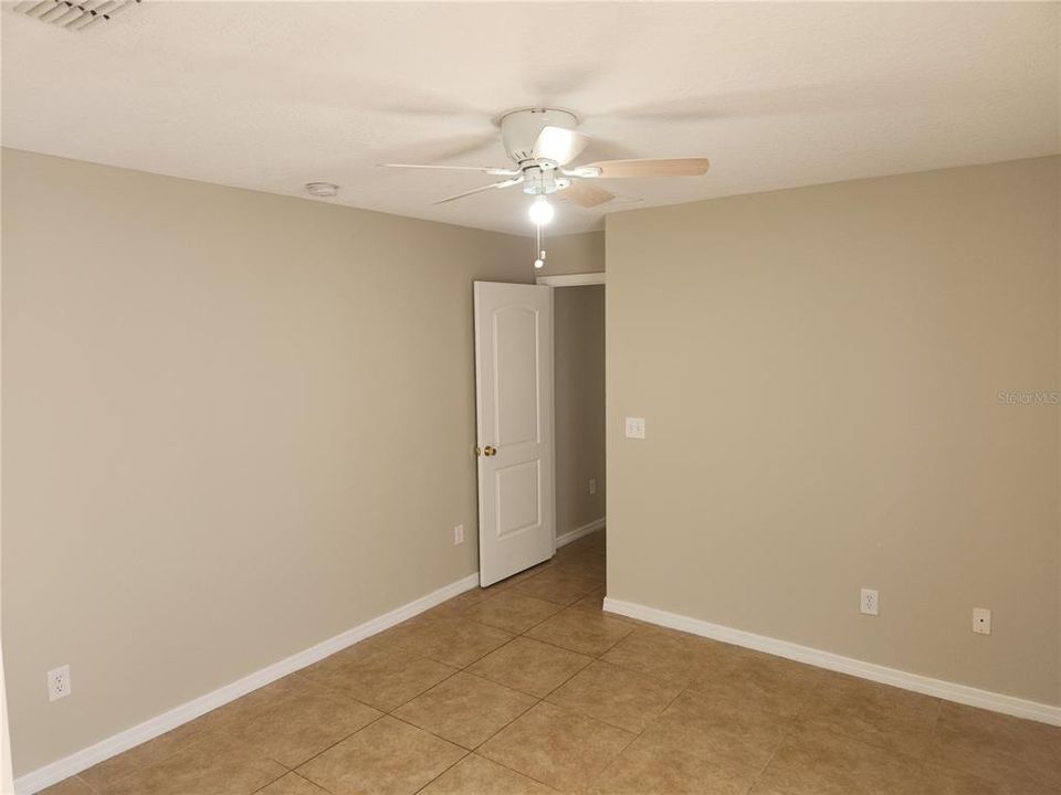 For Rent: $1,700 (4 beds, 2 baths, 1605 Square Feet)