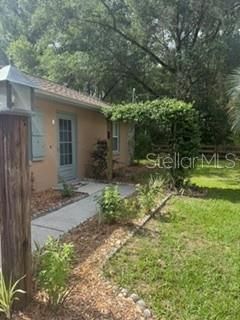 For Sale: $249,900 (3 beds, 2 baths, 1294 Square Feet)