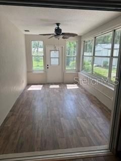 For Sale: $249,900 (3 beds, 2 baths, 1294 Square Feet)