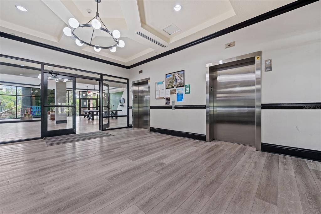 En Venta: $232,000 (2 camas, 2 baños, 1253 Pies cuadrados)