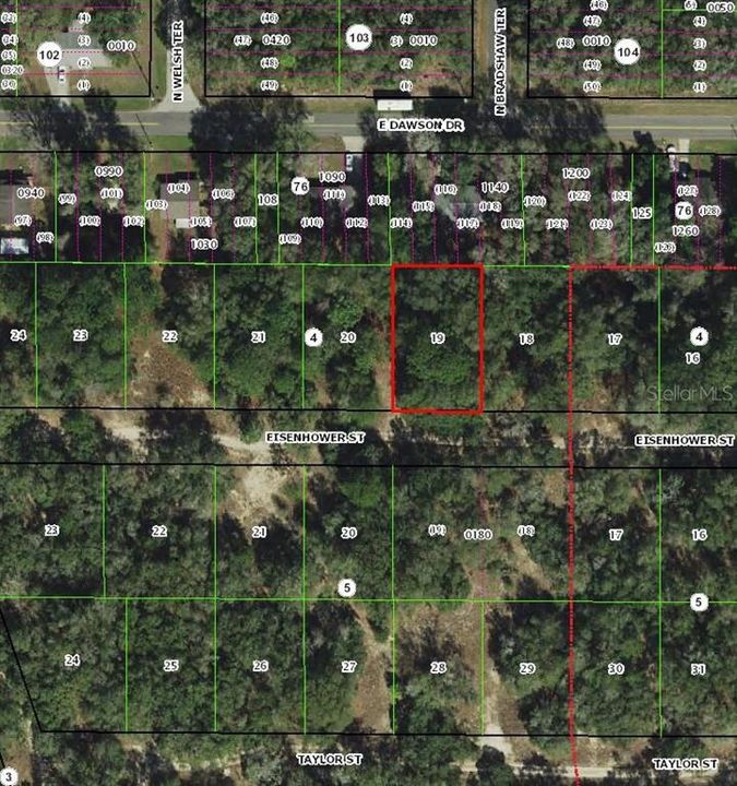 待售: $9,400 (0.24 acres)
