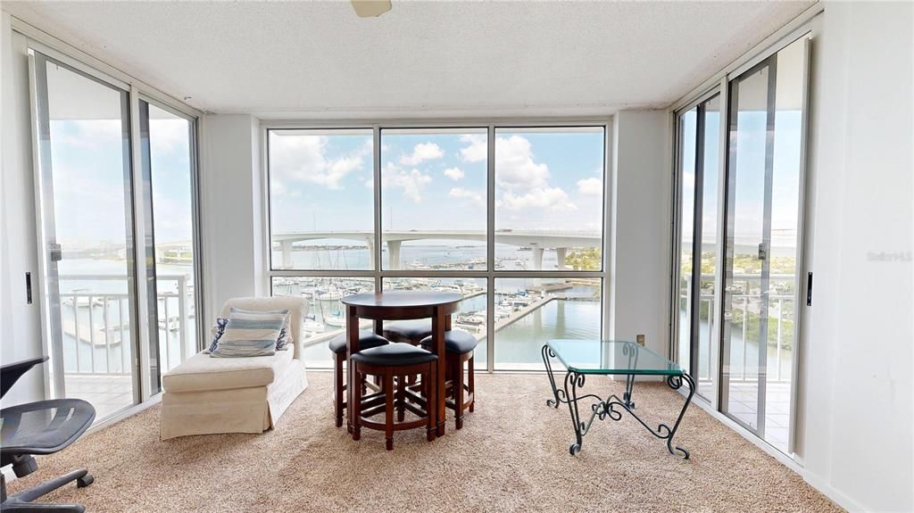 For Sale: $595,000 (2 beds, 2 baths, 1269 Square Feet)