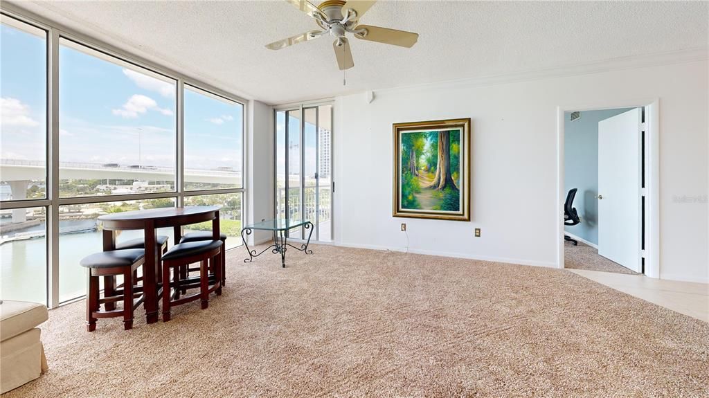 For Sale: $595,000 (2 beds, 2 baths, 1269 Square Feet)