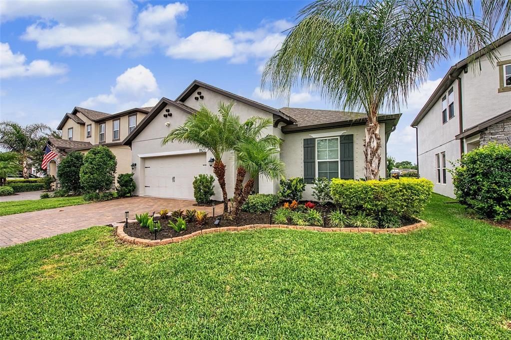 For Sale: $639,999 (4 beds, 2 baths, 2241 Square Feet)
