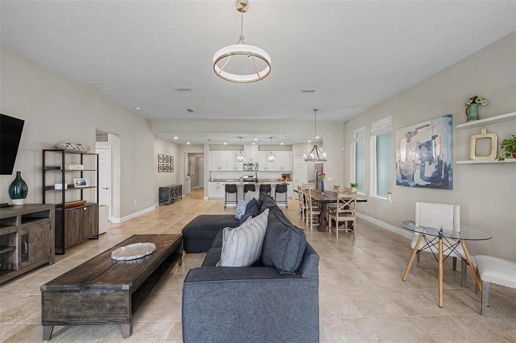 For Sale: $639,999 (4 beds, 2 baths, 2241 Square Feet)