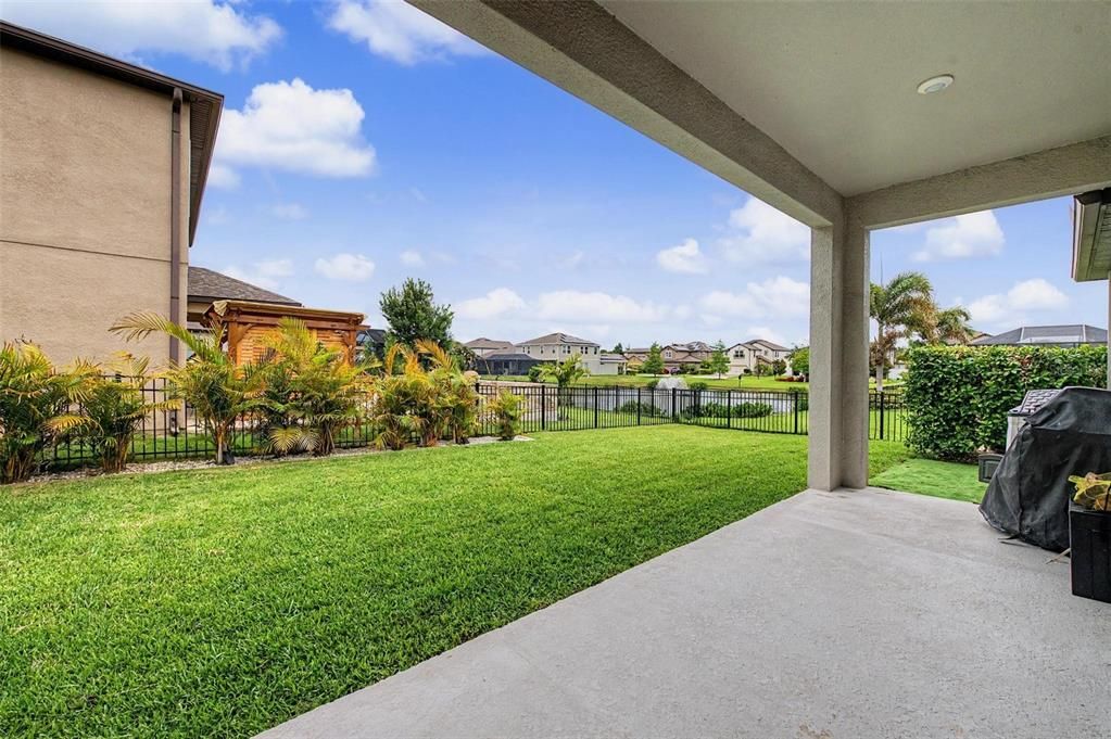 For Sale: $639,999 (4 beds, 2 baths, 2241 Square Feet)