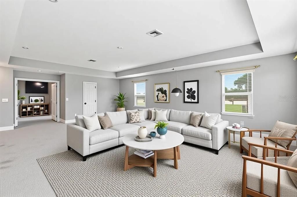 For Rent: $4,500 (6 beds, 4 baths, 4899 Square Feet)