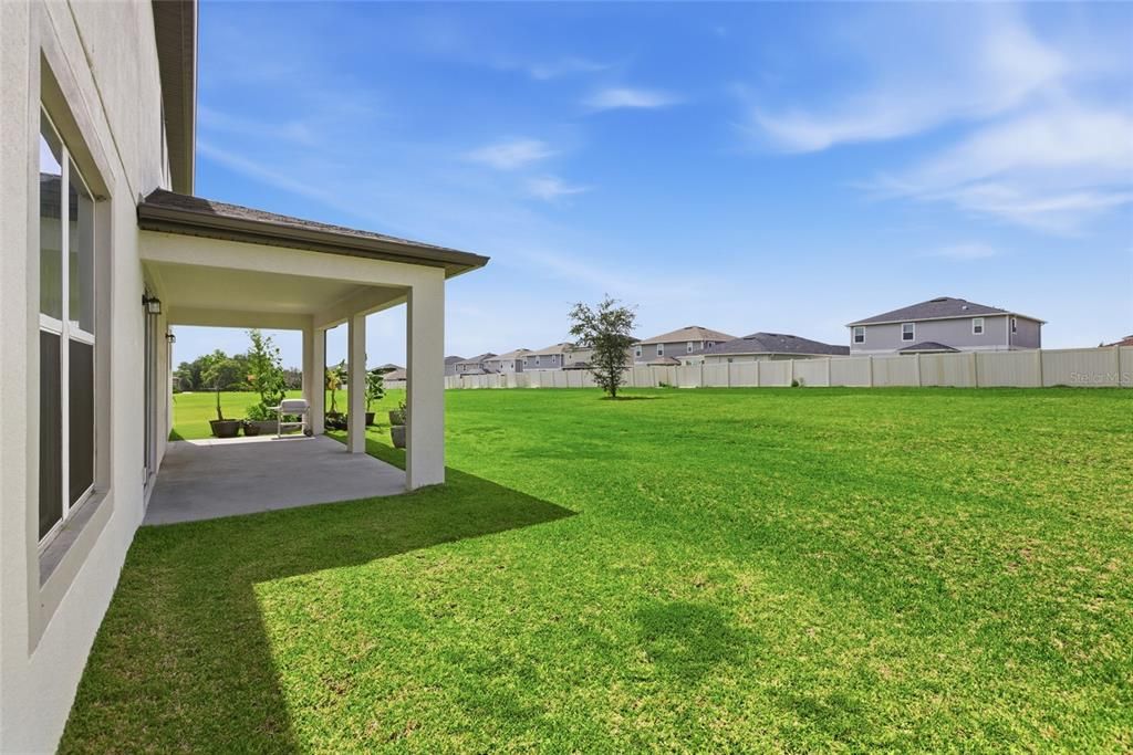 For Rent: $4,500 (6 beds, 4 baths, 4899 Square Feet)