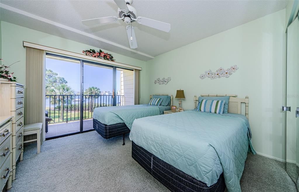 : $2,650 (2 beds, 2 baths, 1245 Square Feet)