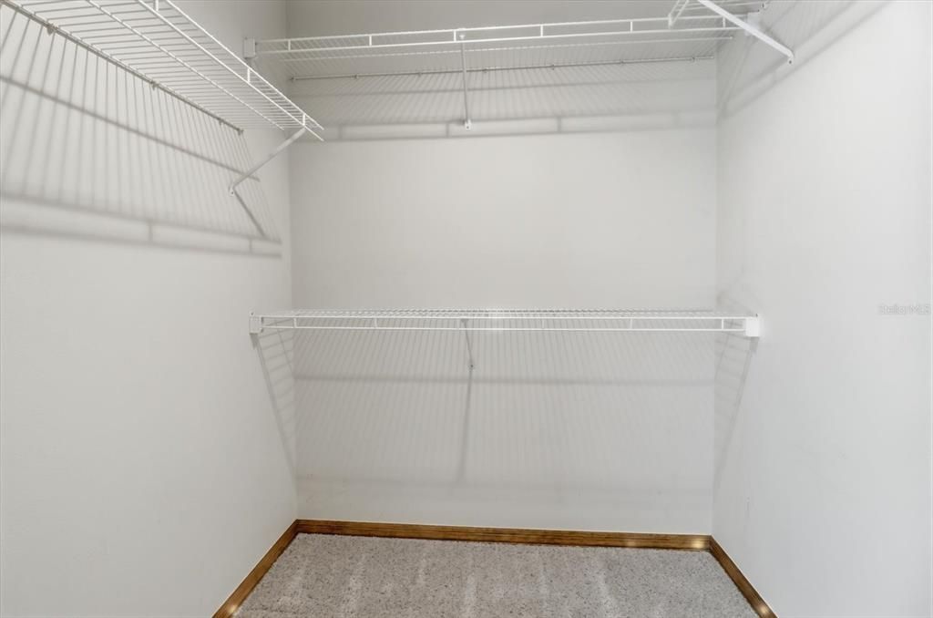 For Sale: $325,000 (3 beds, 2 baths, 2058 Square Feet)