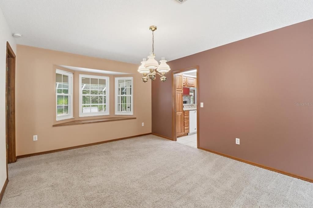 For Sale: $325,000 (3 beds, 2 baths, 2058 Square Feet)