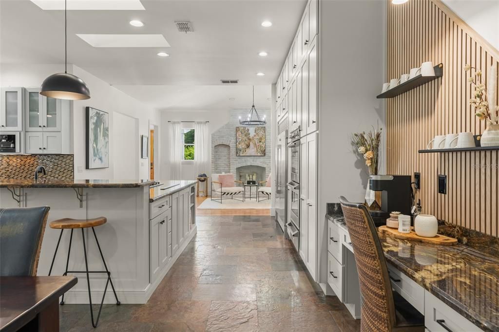 For Sale: $1,890,000 (3 beds, 4 baths, 3287 Square Feet)